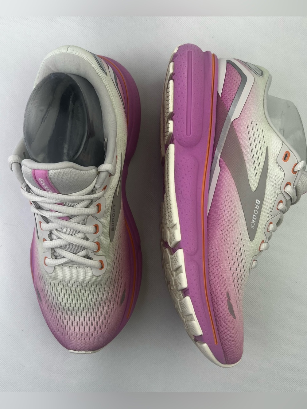 Brooks Ghost 15 Pink Mesh Running Sports Athletic Shoes Size 8.5